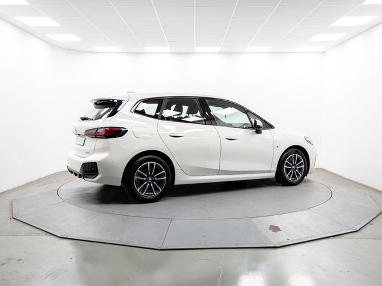 BMW Serie 2 218d active tourer 110 kw (150 cv)  2023 Diésel - Foto 12