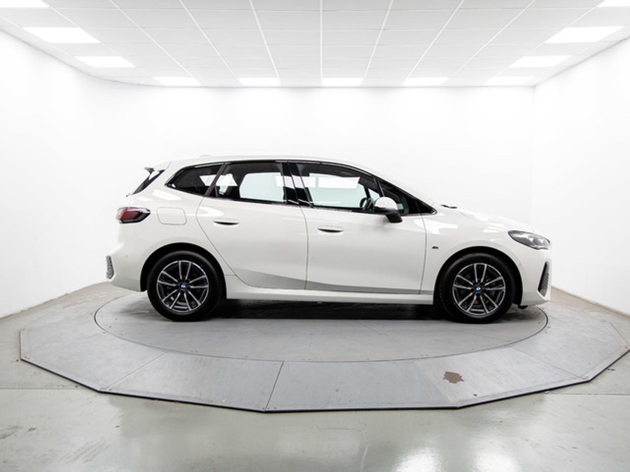 BMW Serie 2 218d active tourer 110 kw (150 cv)  2023 Diésel - Foto 13
