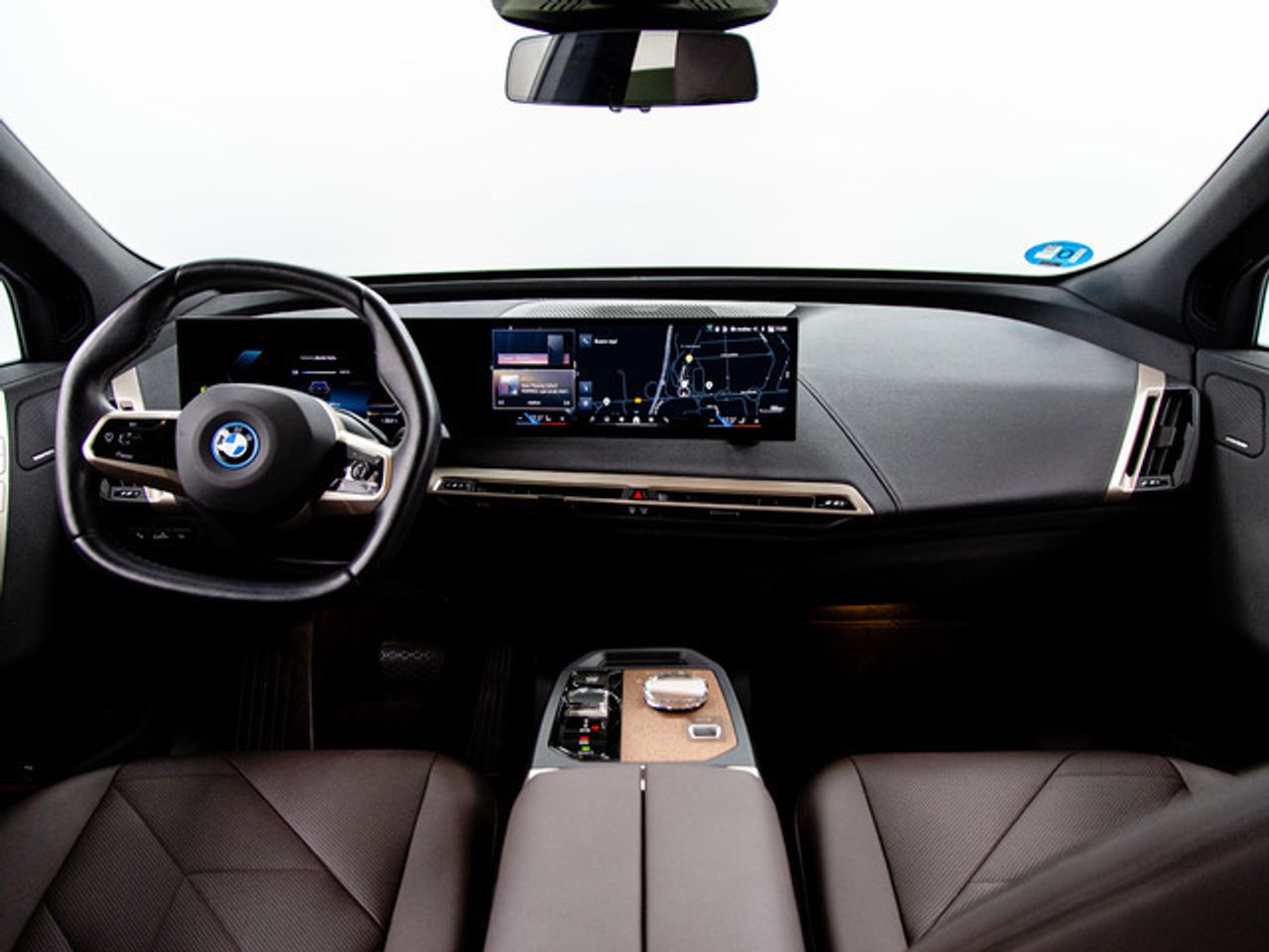 BMW iX xdrive40 240 kw (326 cv)  2024 Eléctrico - Foto 8