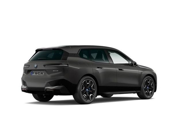 BMW iX xdrive40 240 kw (326 cv)
