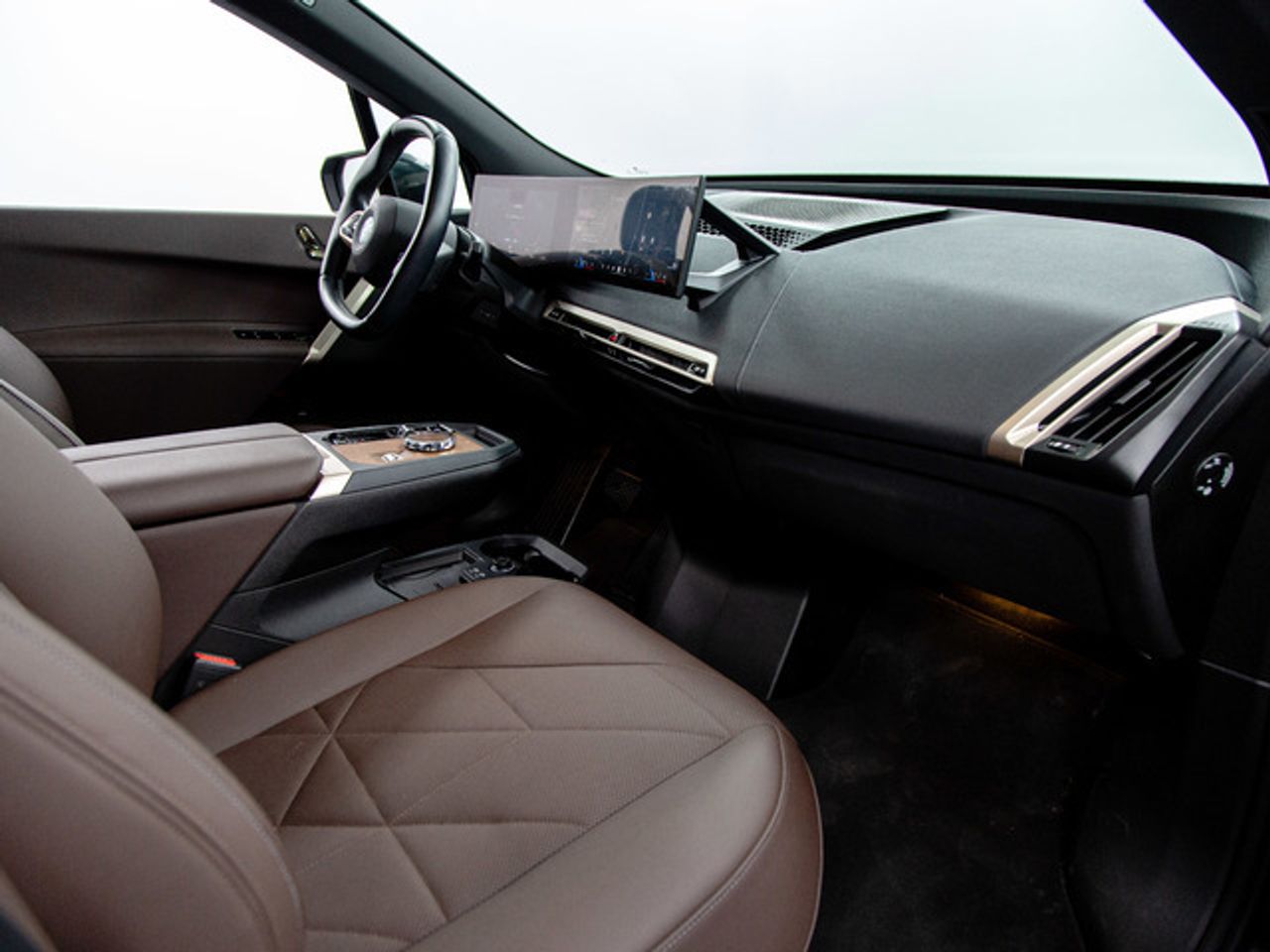 BMW iX xdrive40 240 kw (326 cv)  2024 Eléctrico - Foto 9