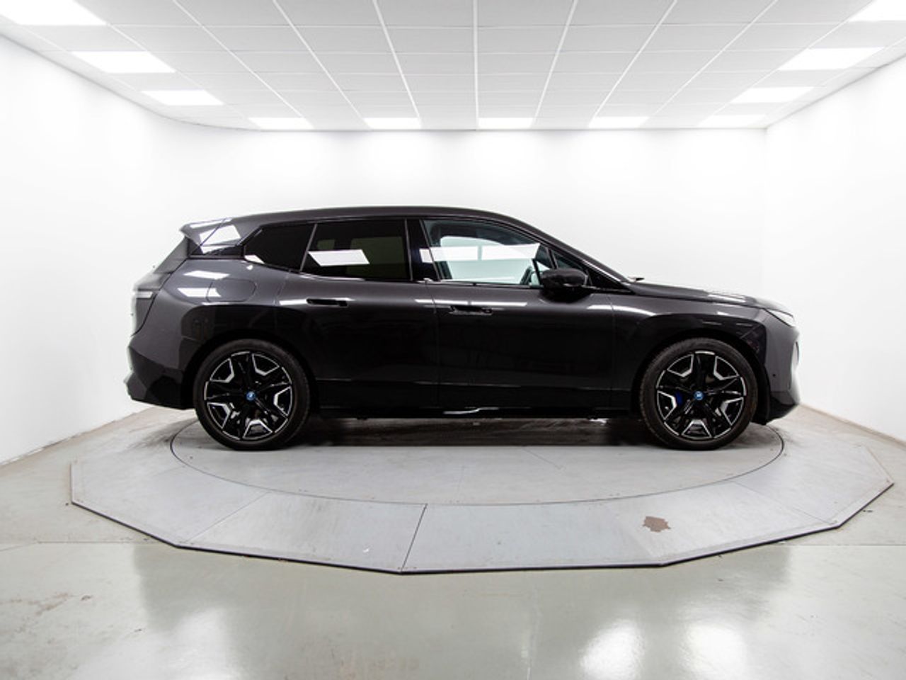 BMW iX xdrive40 240 kw (326 cv)  2024 Eléctrico - Foto 13