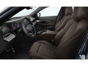 BMW i5 edrive40 250 kw (340 cv)  2025 Eléctrico - Foto 5