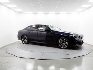 BMW i5 edrive40 250 kw (340 cv)  2025 Eléctrico - Foto 25