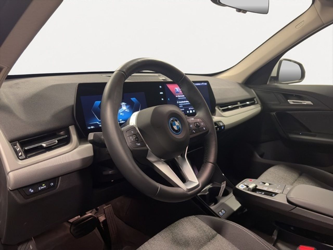 BMW iX1 xdrive30 230 kw (313 cv)  2026 Eléctrico - Foto 12