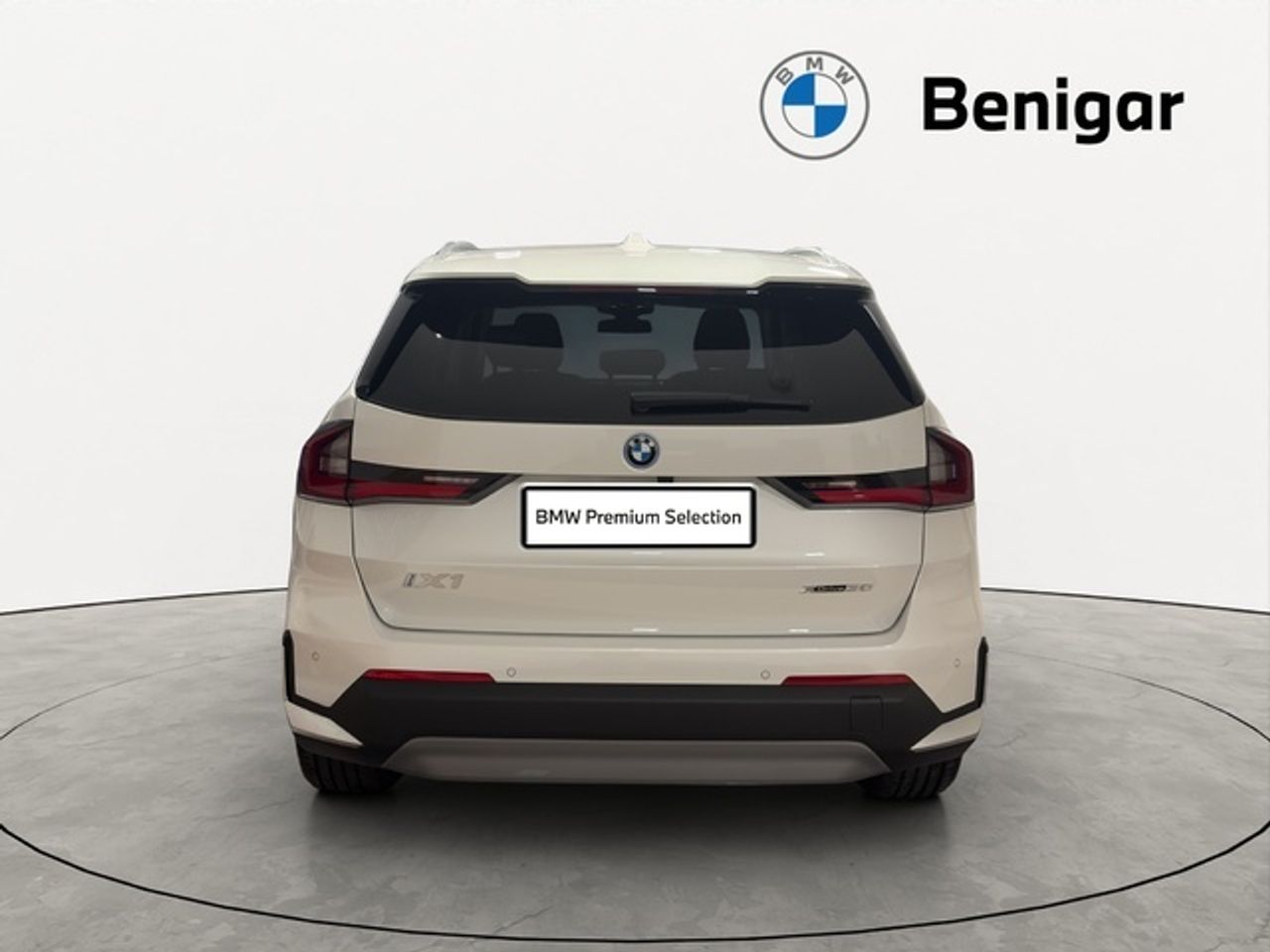 BMW iX1 xdrive30 230 kw (313 cv)  2026 Eléctrico - Foto 6