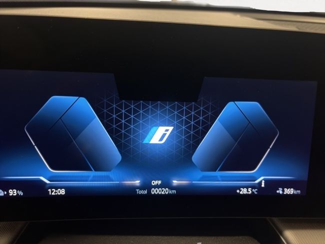 BMW iX2 xdrive30 230 kw (313 cv)