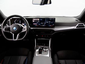 BMW Serie 3 318d touring 110 kw (150 cv)  2026 Diésel - Foto 13
