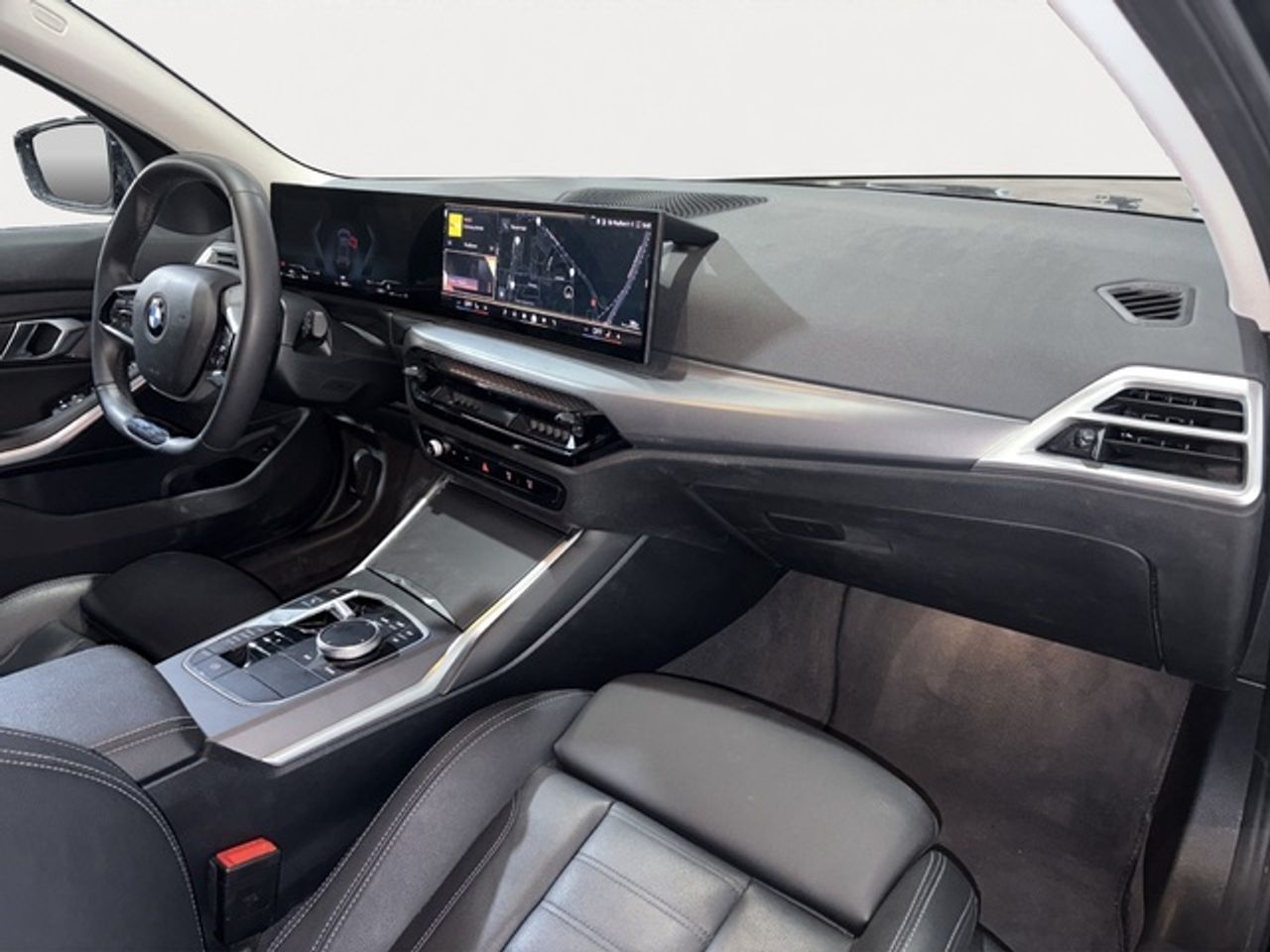 BMW Serie 3 318d touring 110 kw (150 cv)  2025 Diésel - Foto 9