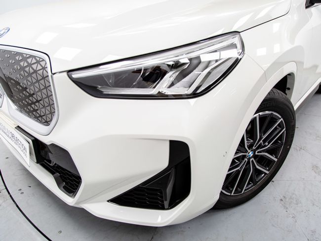 BMW iX1 edrive20 150 kw (204 cv)