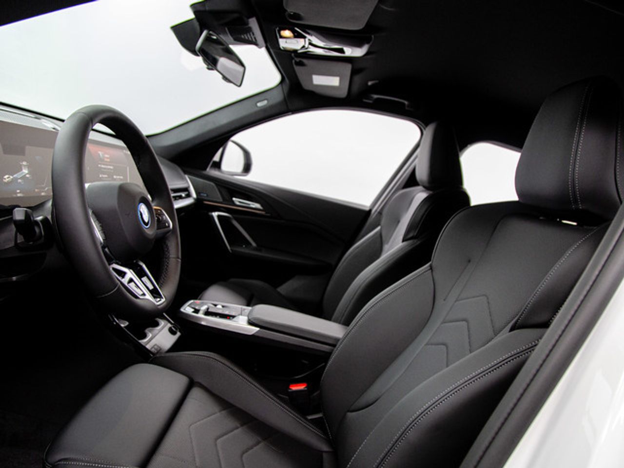 BMW iX1 edrive20 150 kw (204 cv)  2026 Eléctrico - Foto 15
