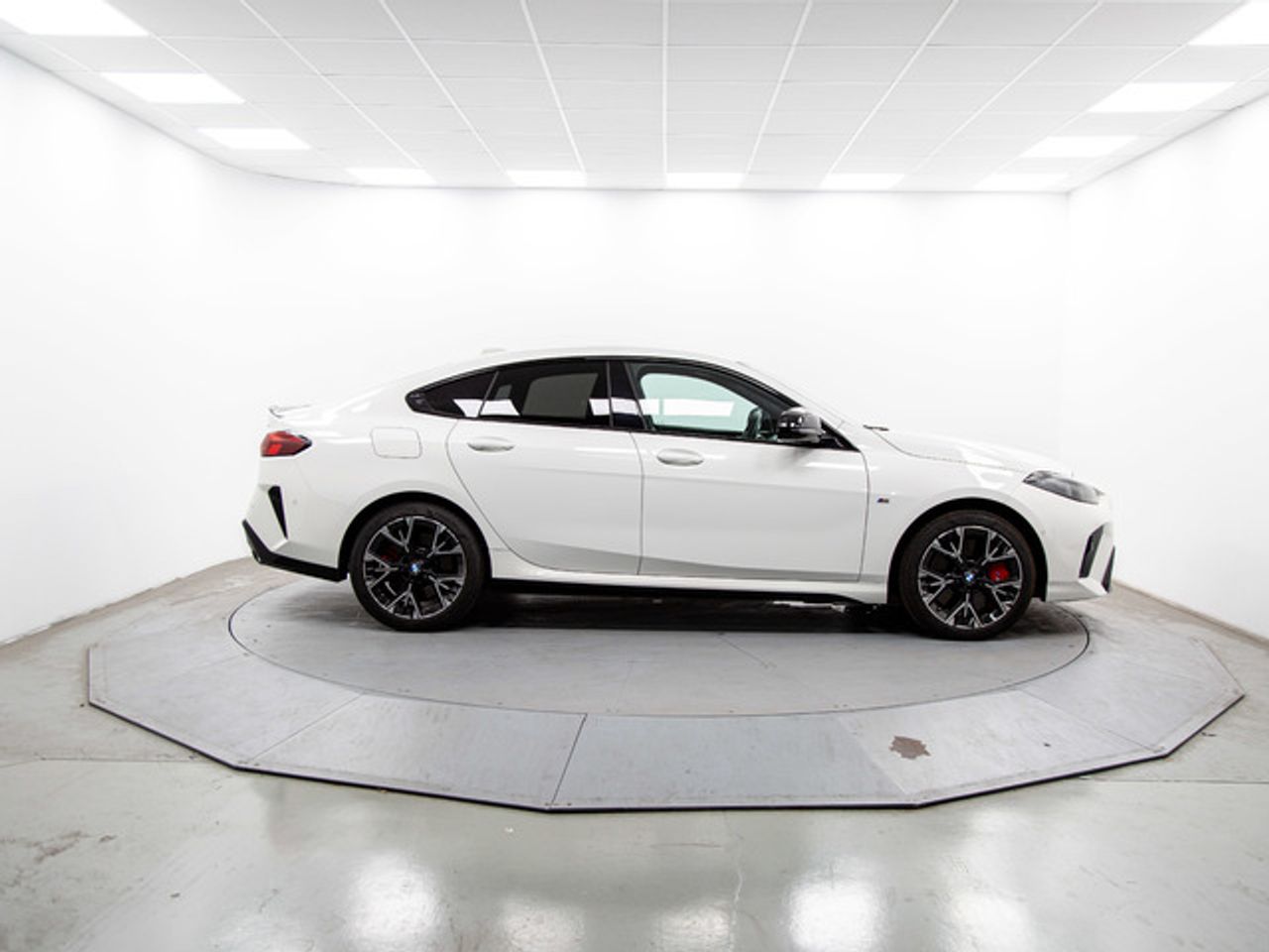 BMW Serie 2 m235i xdrive gran coupe 221 kw (300 cv)  2025 Gasolina - Foto 13