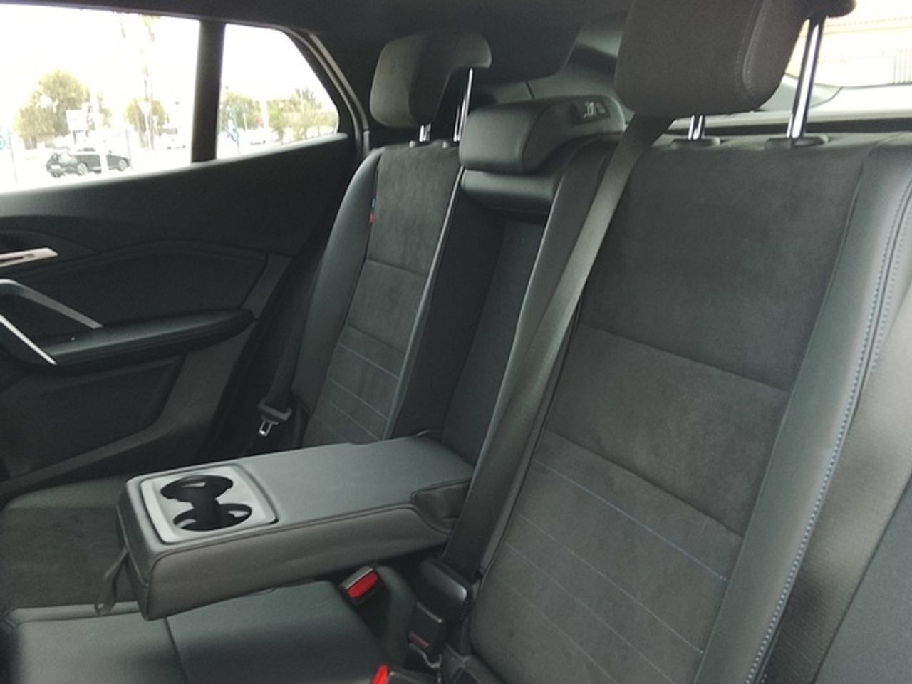 BMW X2 sdrive18d 110 kw (150 cv)  2025 Diésel - Foto 12