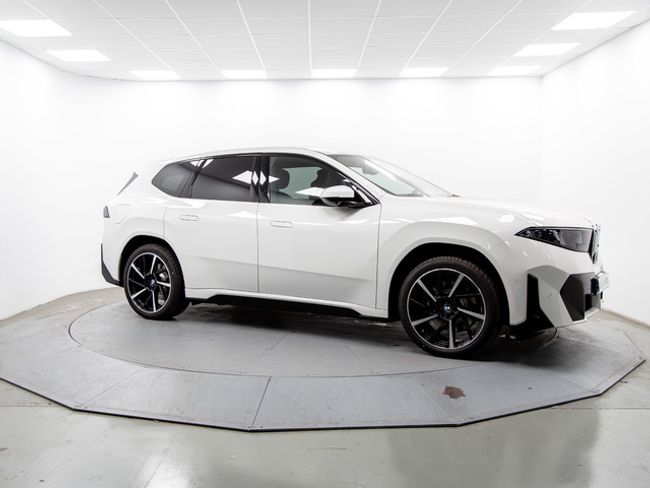 BMW iX3 40 235 kw (320 cv)