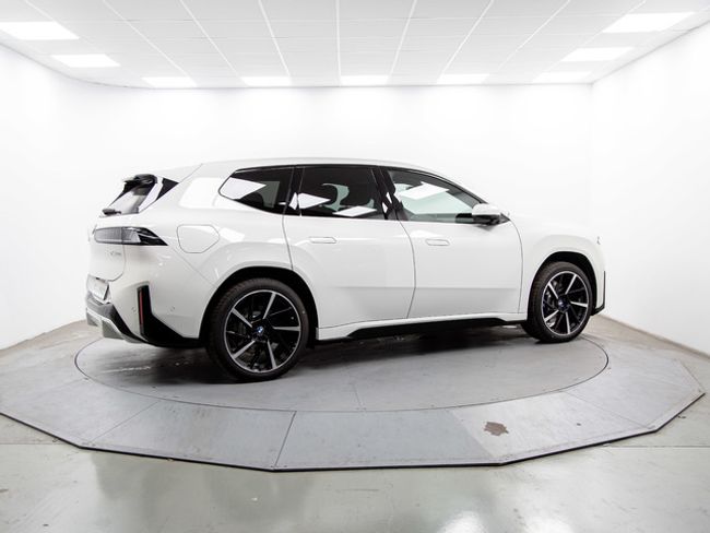 BMW iX3 40 235 kw (320 cv)
