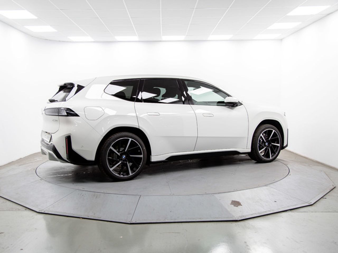 BMW iX3 40 235 kw (320 cv)  2026 Eléctrico - Foto 12