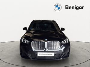 BMW iX1 edrive20 150 kw (204 cv)  2025 Eléctrico - Foto 3