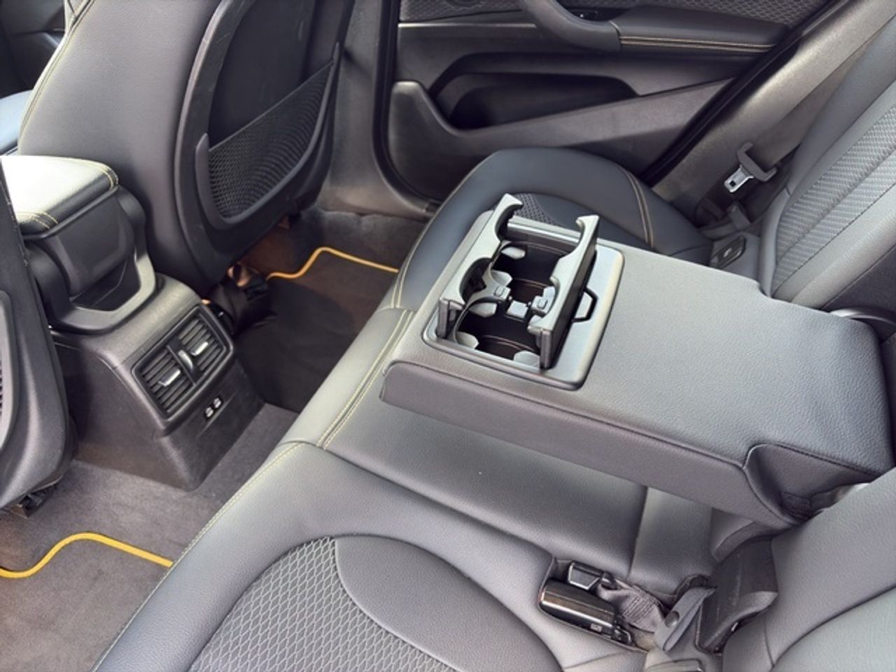 BMW X2 sdrive18d business 110 kw (150 cv)  2023 Diésel - Foto 12