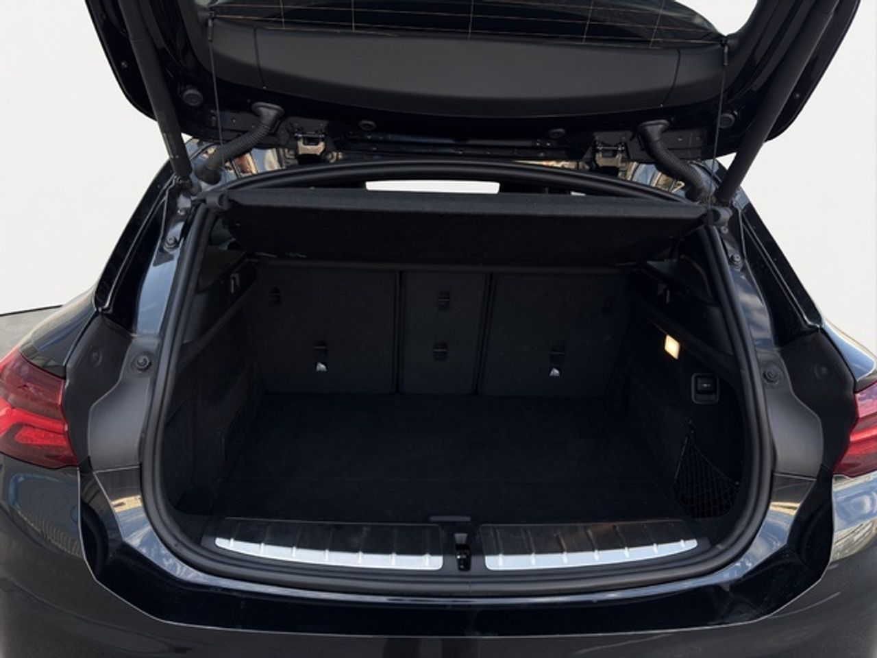 BMW X2 sdrive18d business 110 kw (150 cv)  2023 Diésel - Foto 13