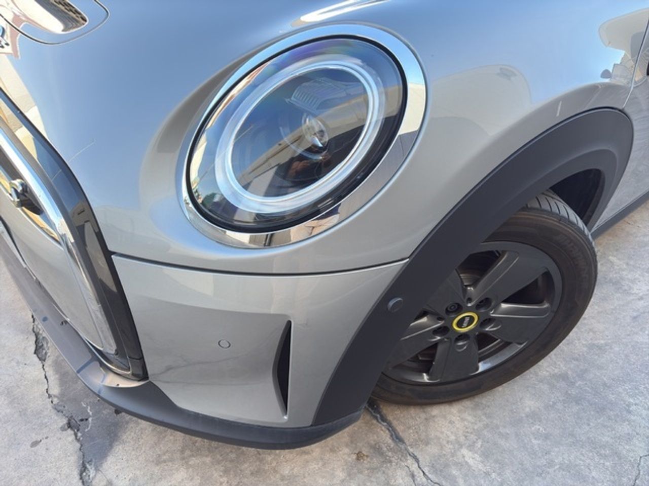 MINI Cooper se 135 kw (184 cv)  2023 Eléctrico - Foto 7