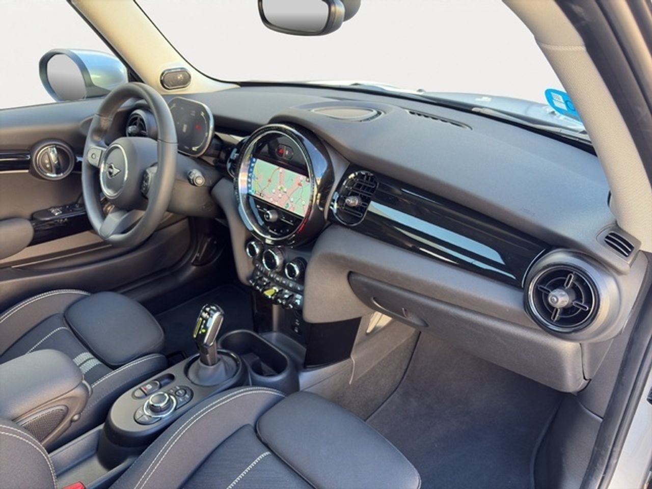 MINI Cooper se 135 kw (184 cv)  2023 Eléctrico - Foto 9