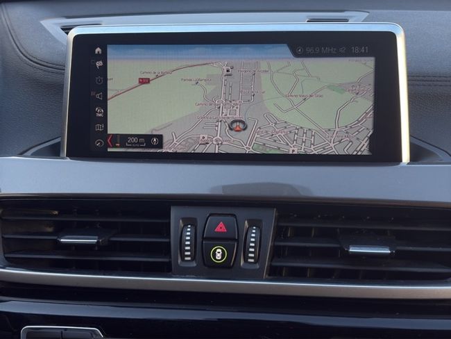 BMW X1 sdrive18d business 110 kw (150 cv)