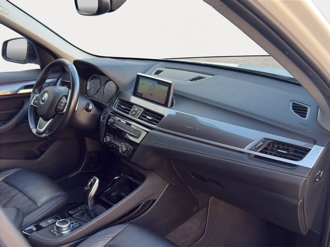 BMW X1 sdrive18d business 110 kw (150 cv)