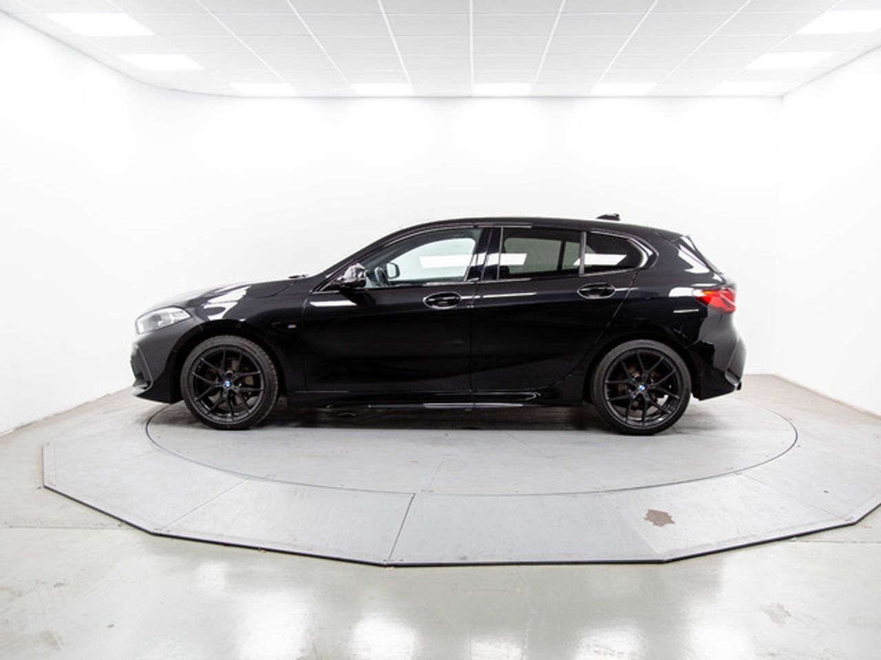 BMW Serie 1 118i 103 kw (140 cv)  2021 Gasolina - Foto 4