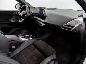 BMW Serie 1 m135i xdrive 221 kw (300 cv)  2025 Gasolina - Foto 15
