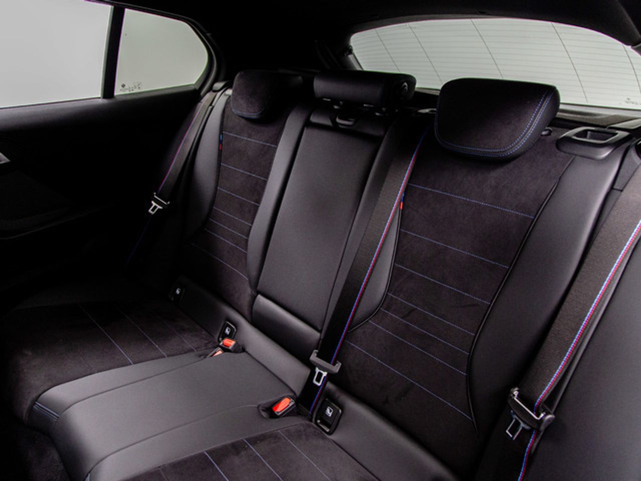 BMW Serie 1 m135i xdrive 221 kw (300 cv)  2025 Gasolina - Foto 10
