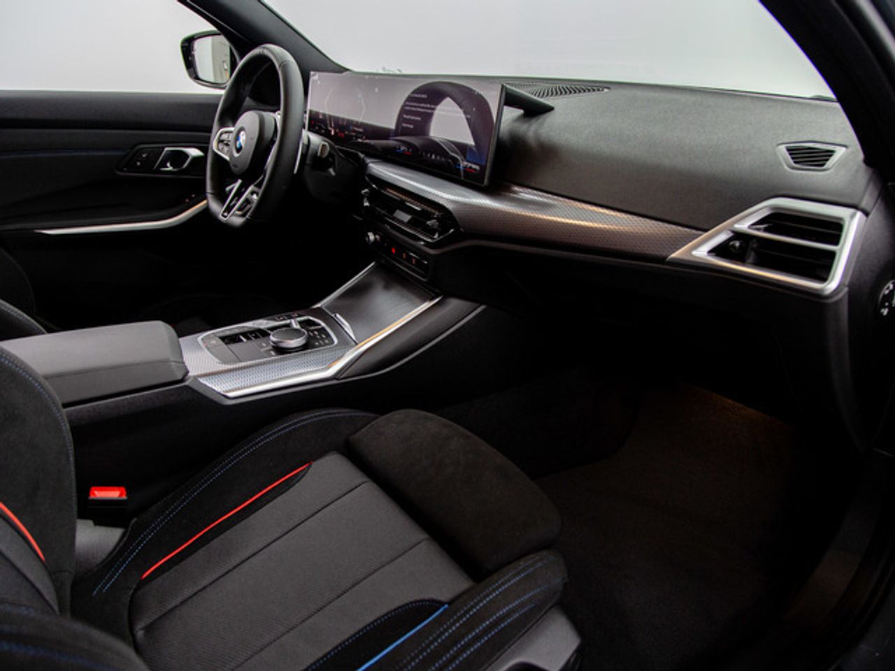 BMW Serie 3 320d touring 140 kw (190 cv)  2026 Diésel - Foto 9