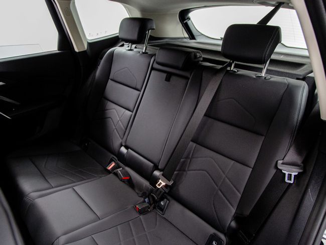 BMW iX1 edrive20 150 kw (204 cv)
