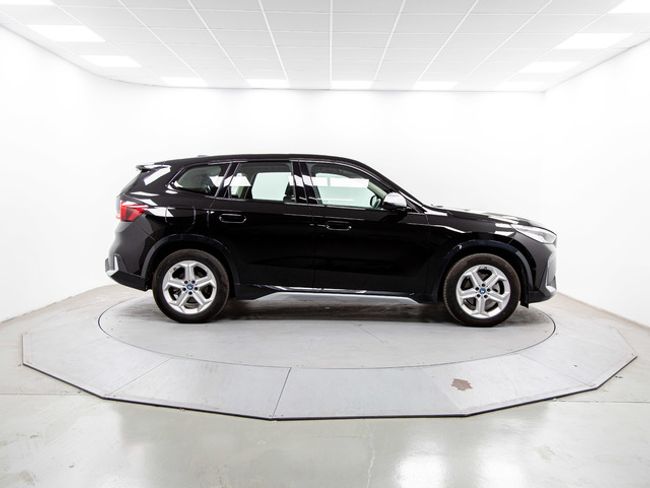 BMW iX1 edrive20 150 kw (204 cv)