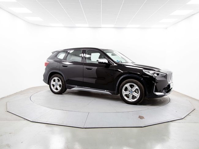 BMW iX1 edrive20 150 kw (204 cv)