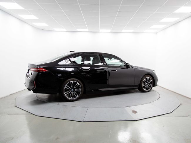 BMW Serie 5 550e xdrive 360 kw (490 cv)