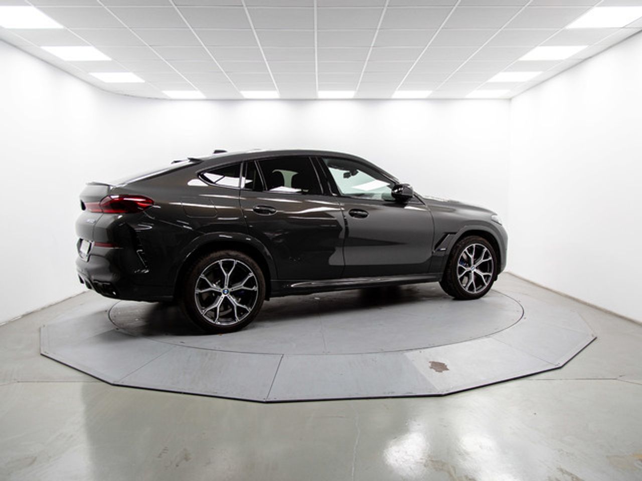 BMW X6 m60i xdrive 390 kw (530 cv)  2025 Gasolina - Foto 12