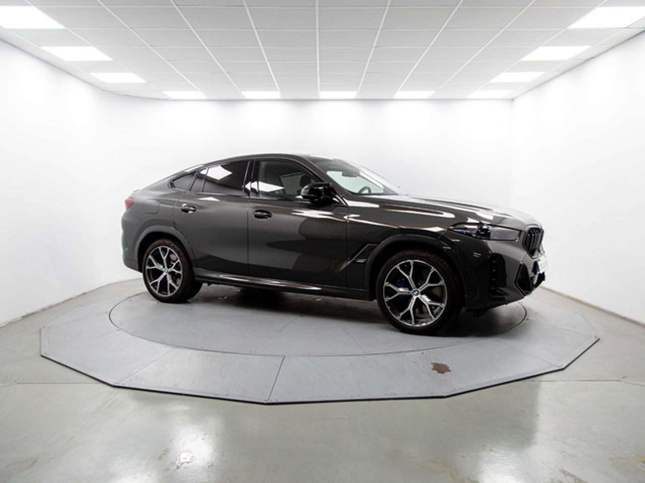 BMW X6 m60i xdrive 390 kw (530 cv)  2025 Gasolina - Foto 14