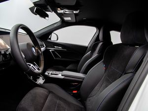 BMW iX2 edrive20 150 kw (204 cv)  2026 Eléctrico - Foto 27