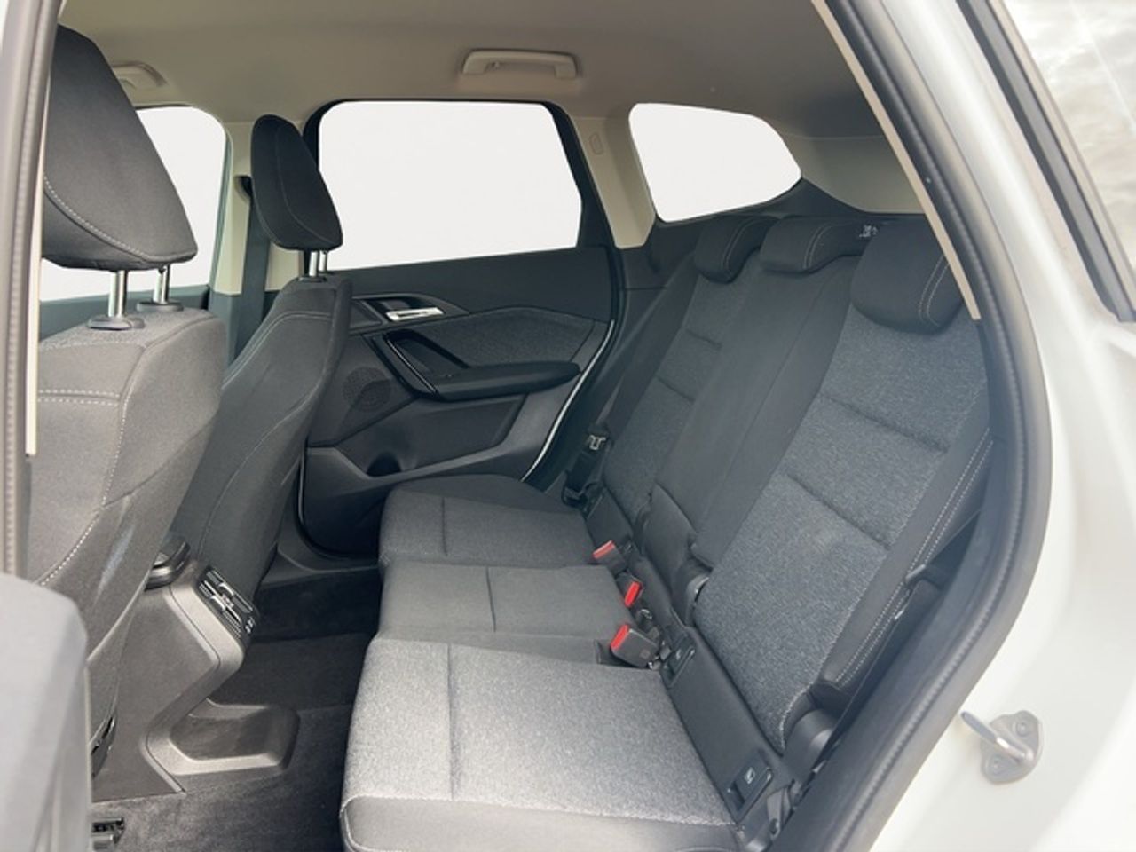 BMW X1 sdrive18d 110 kw (150 cv)  2024 Diésel - Foto 9