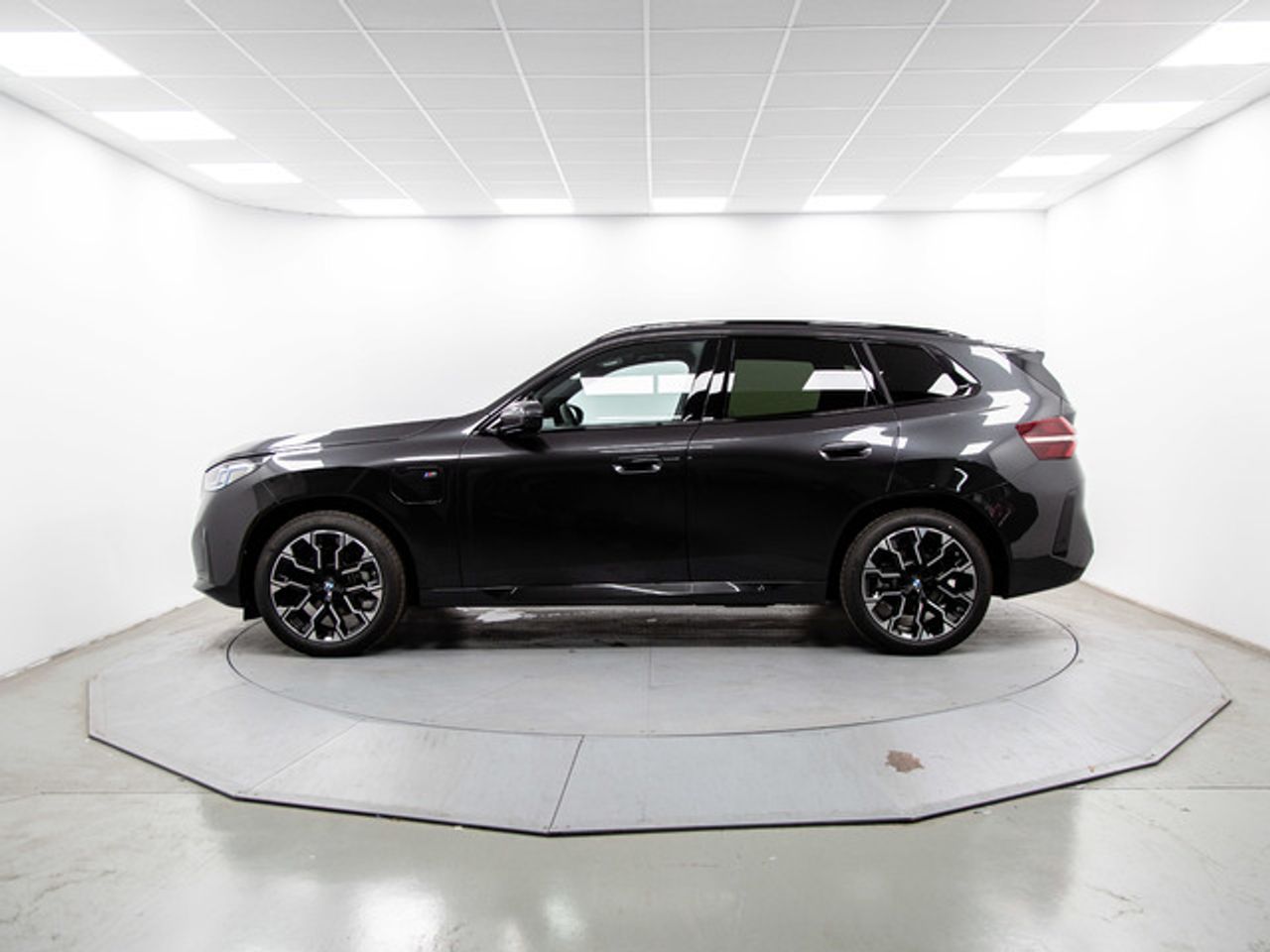 BMW X3 xdrive30e 220 kw (299 cv)  2026 Híbrido (Gasolina) - Foto 4