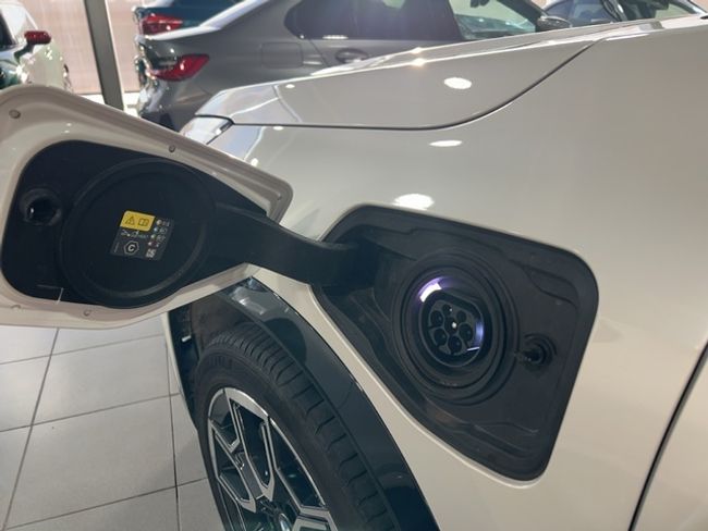 BMW X1 xdrive30e 240 kw (326 cv)