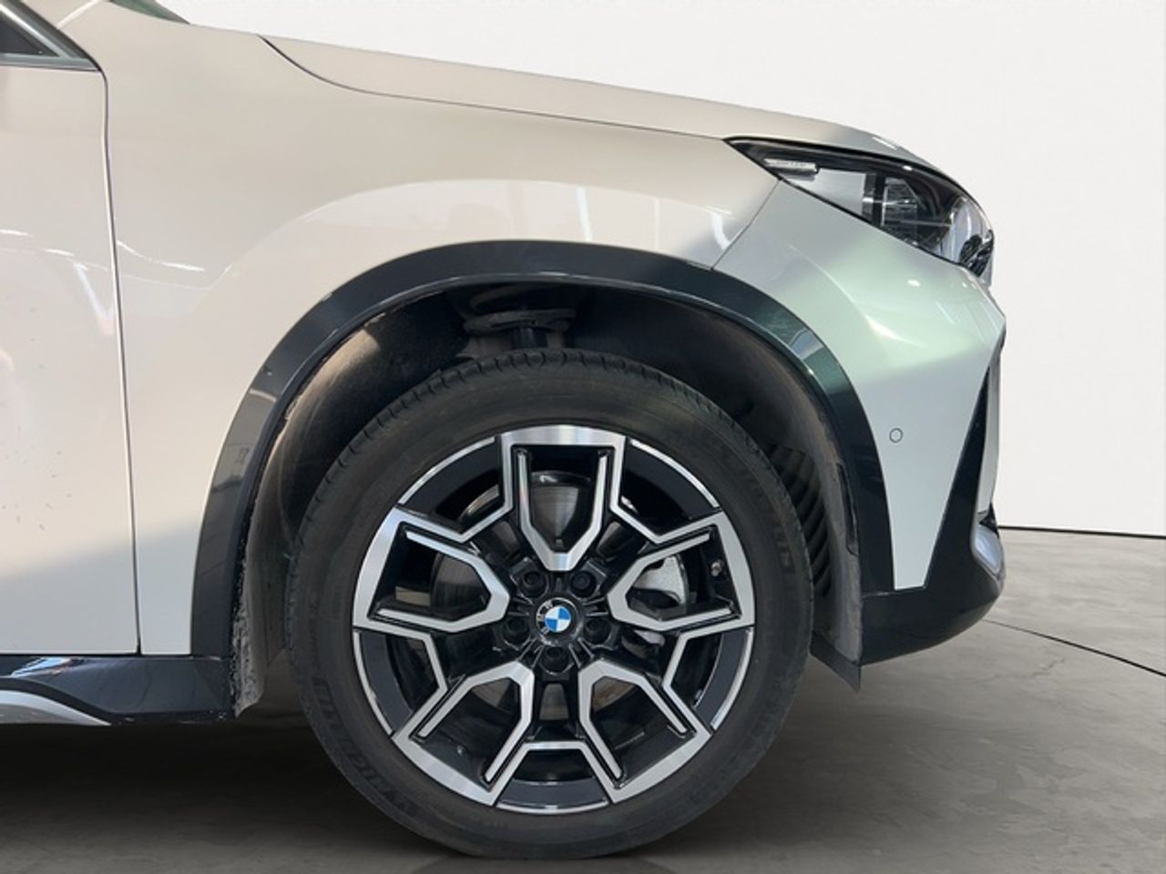 BMW X1 xdrive30e 240 kw (326 cv)  2026 Híbrido (Gasolina) - Foto 12