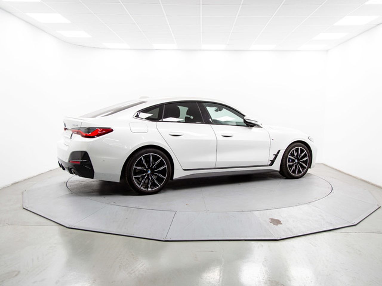 BMW Serie 4 420d gran coupe 140 kw (190 cv)  2022 Diésel - Foto 12
