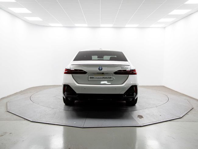 BMW Serie 5 530e 220 kw (299 cv)