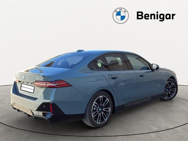 BMW i5 edrive40 250 kw (340 cv)