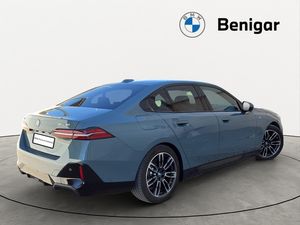 BMW i5 edrive40 250 kw (340 cv)  2025 Eléctrico - Foto 7