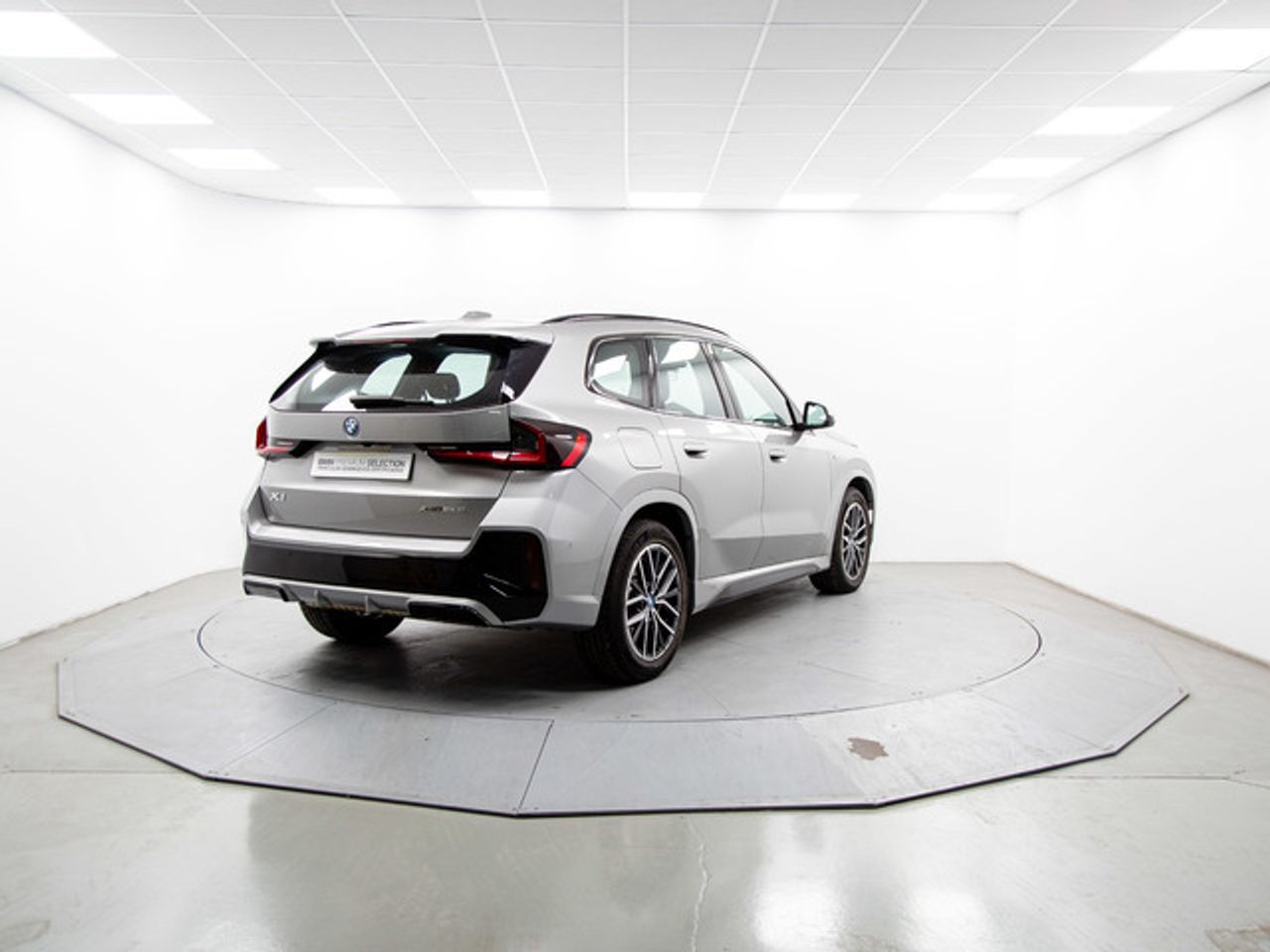 BMW X1 xdrive25e 180 kw (245 cv)  2025 Híbrido (Gasolina) - Foto 5