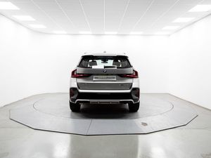 BMW X1 xdrive25e 180 kw (245 cv)  2025 Híbrido (Gasolina) - Foto 9