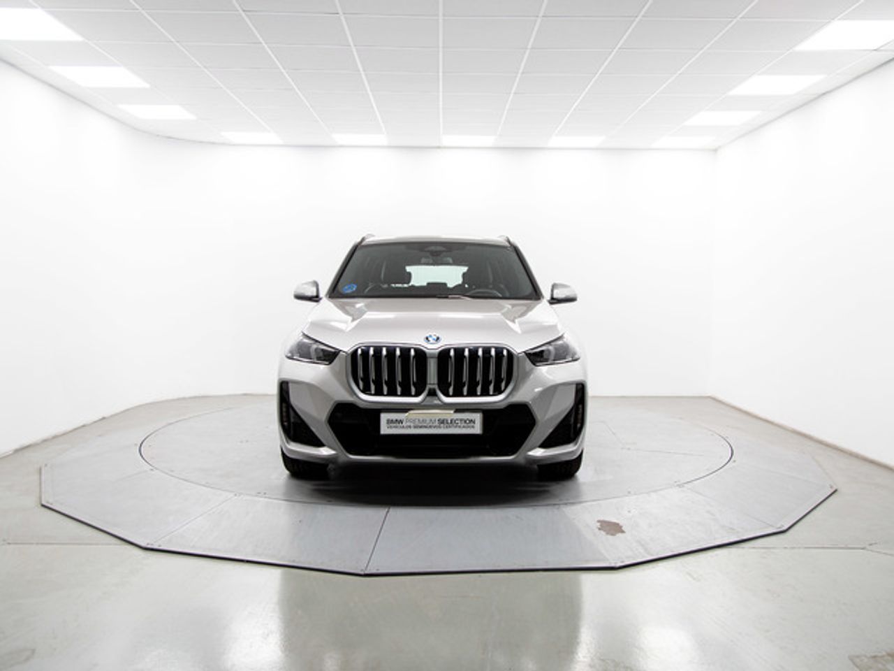 BMW X1 xdrive25e 180 kw (245 cv)  2025 Híbrido (Gasolina) - Foto 3