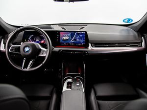 BMW X1 xdrive25e 180 kw (245 cv)  2025 Híbrido (Gasolina) - Foto 13
